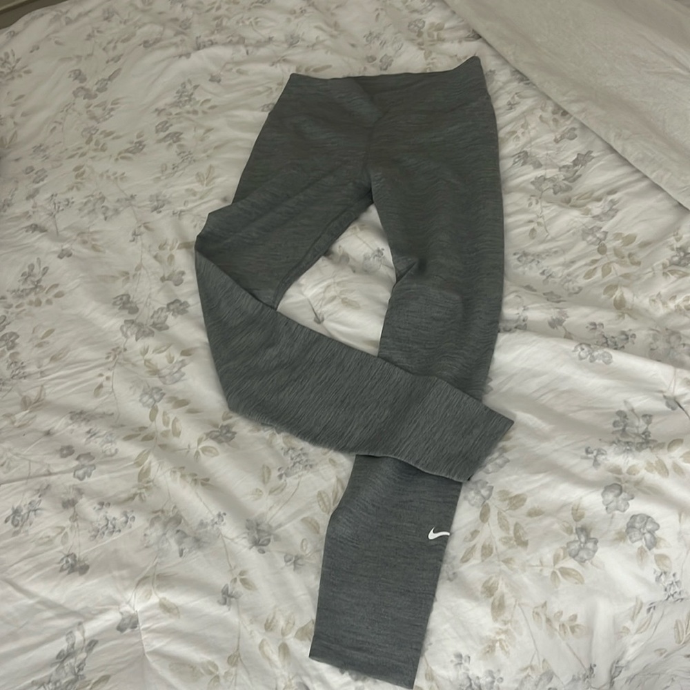 Nike high waisted leggings